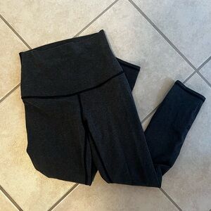 Lululemon Wunder under leggings